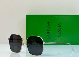 Picture of Bottega Veneta Sunglasses _SKUfw55533303fw